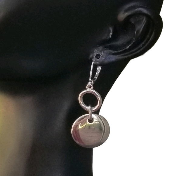 ANNE KLEIN VINTAGE SILVERTONE DISK DROP HOOK EARRINGS - Picture 2 of 5